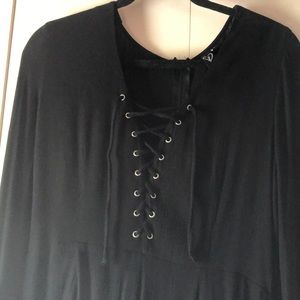 Cute romper with beautiful sleeves!